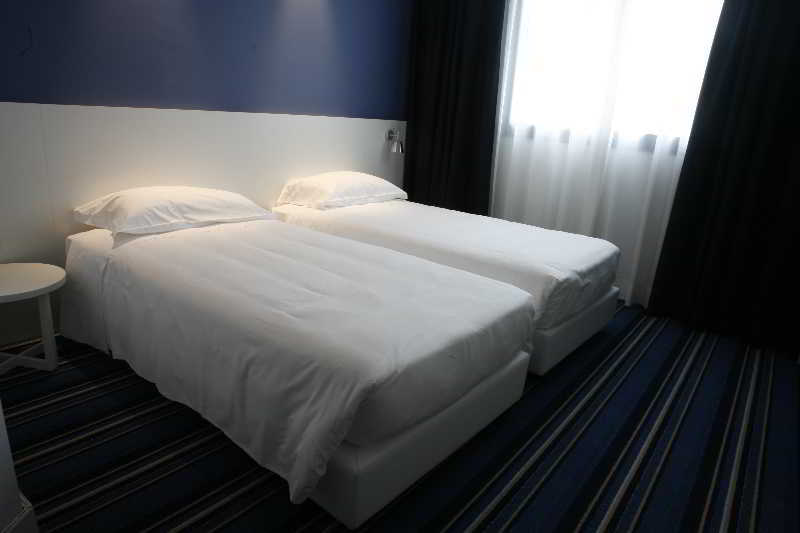 Neo Hotel Bresso Esterno foto
