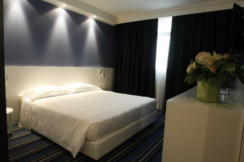 Neo Hotel Bresso Esterno foto