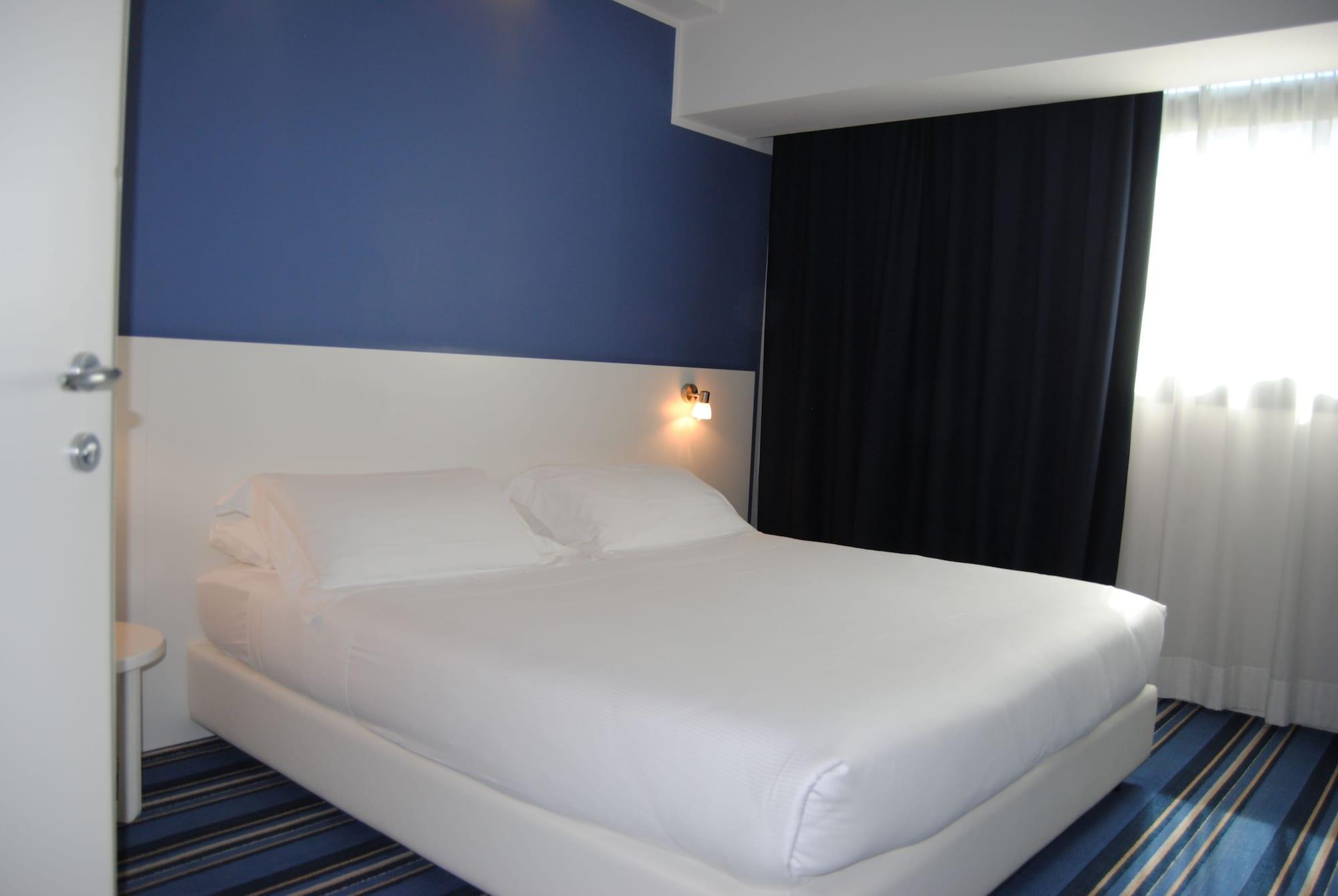 Neo Hotel Bresso Esterno foto