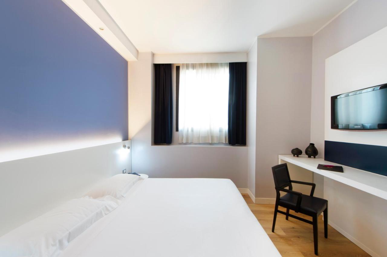 Neo Hotel Bresso Esterno foto