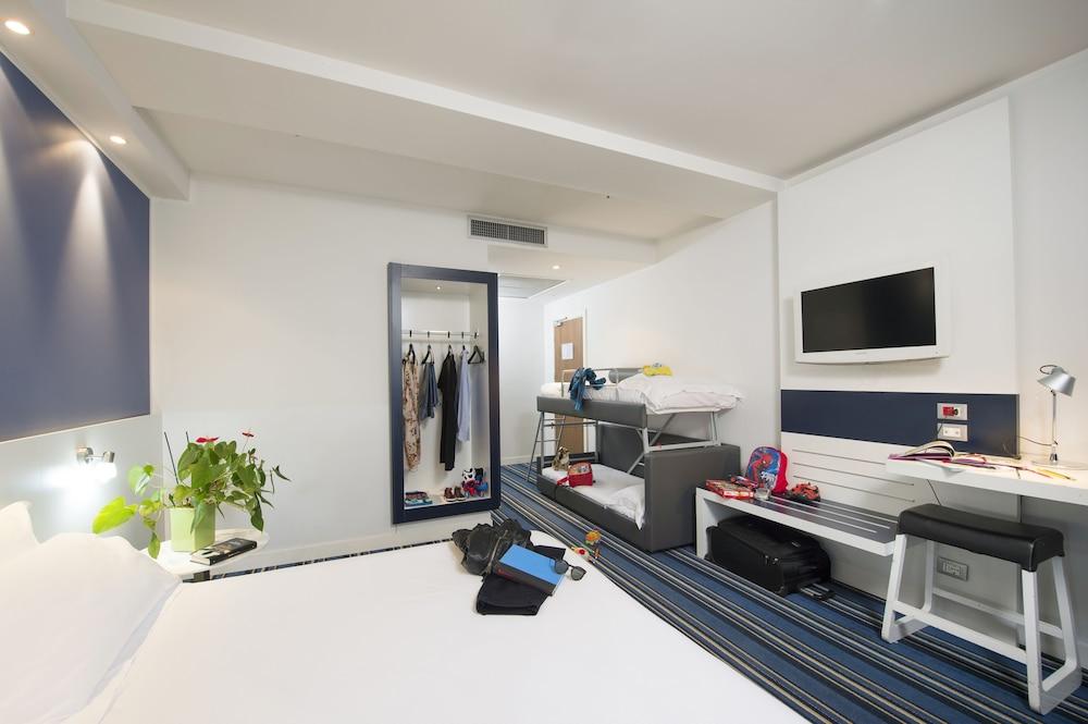 Neo Hotel Bresso Esterno foto
