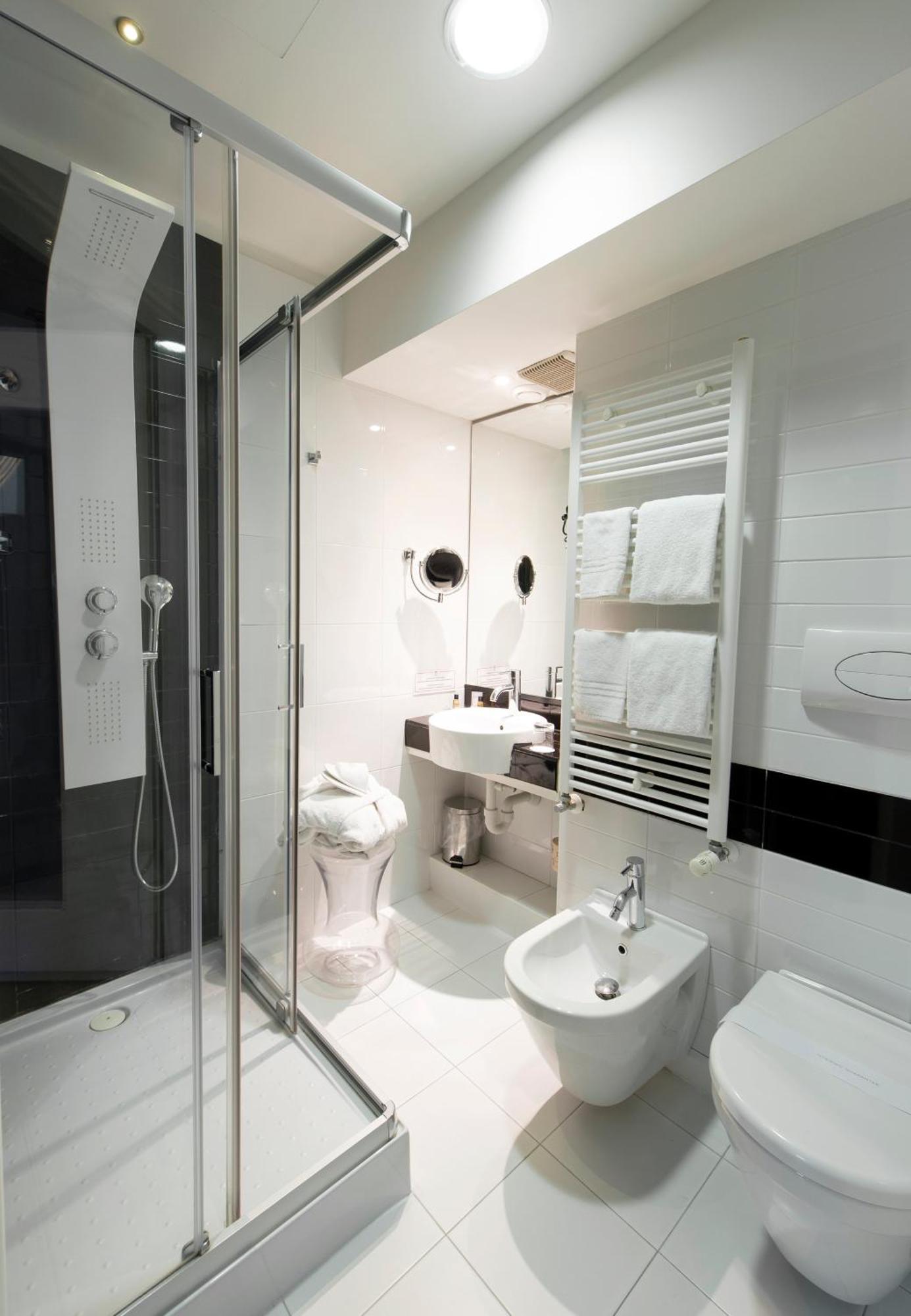 Neo Hotel Bresso Esterno foto